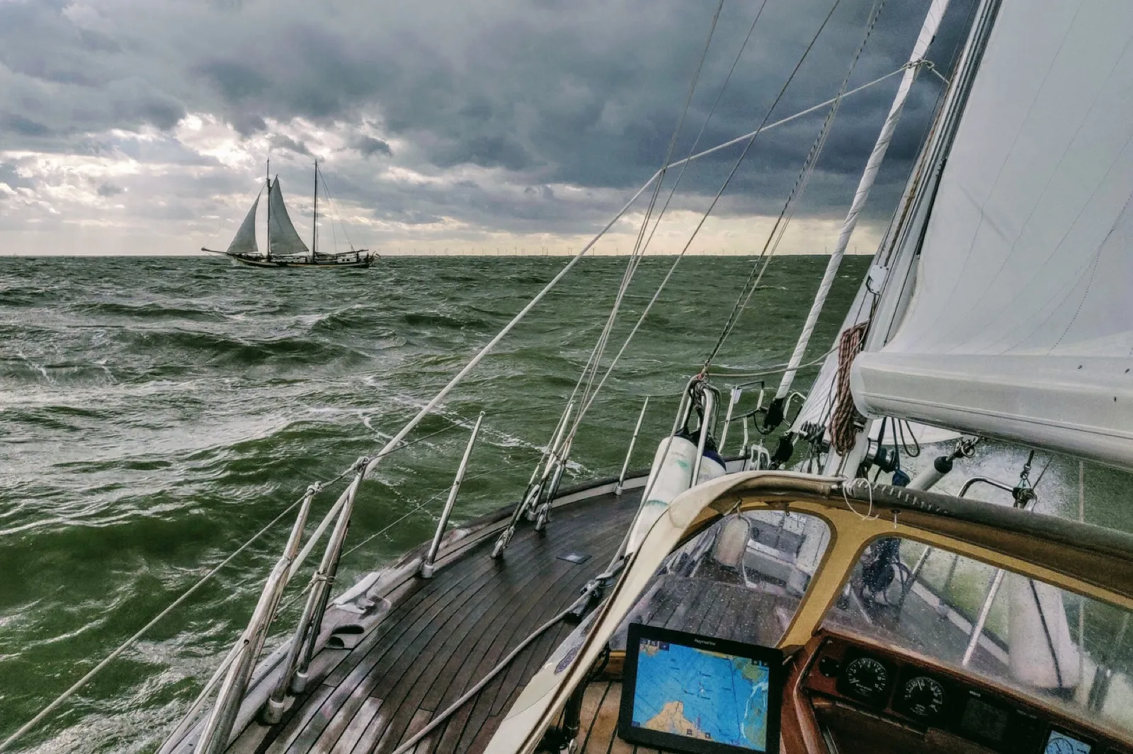 The first week sailing Coelacanth on the IJsselmeer