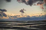 People Living at the Coast Can Feel the Tide