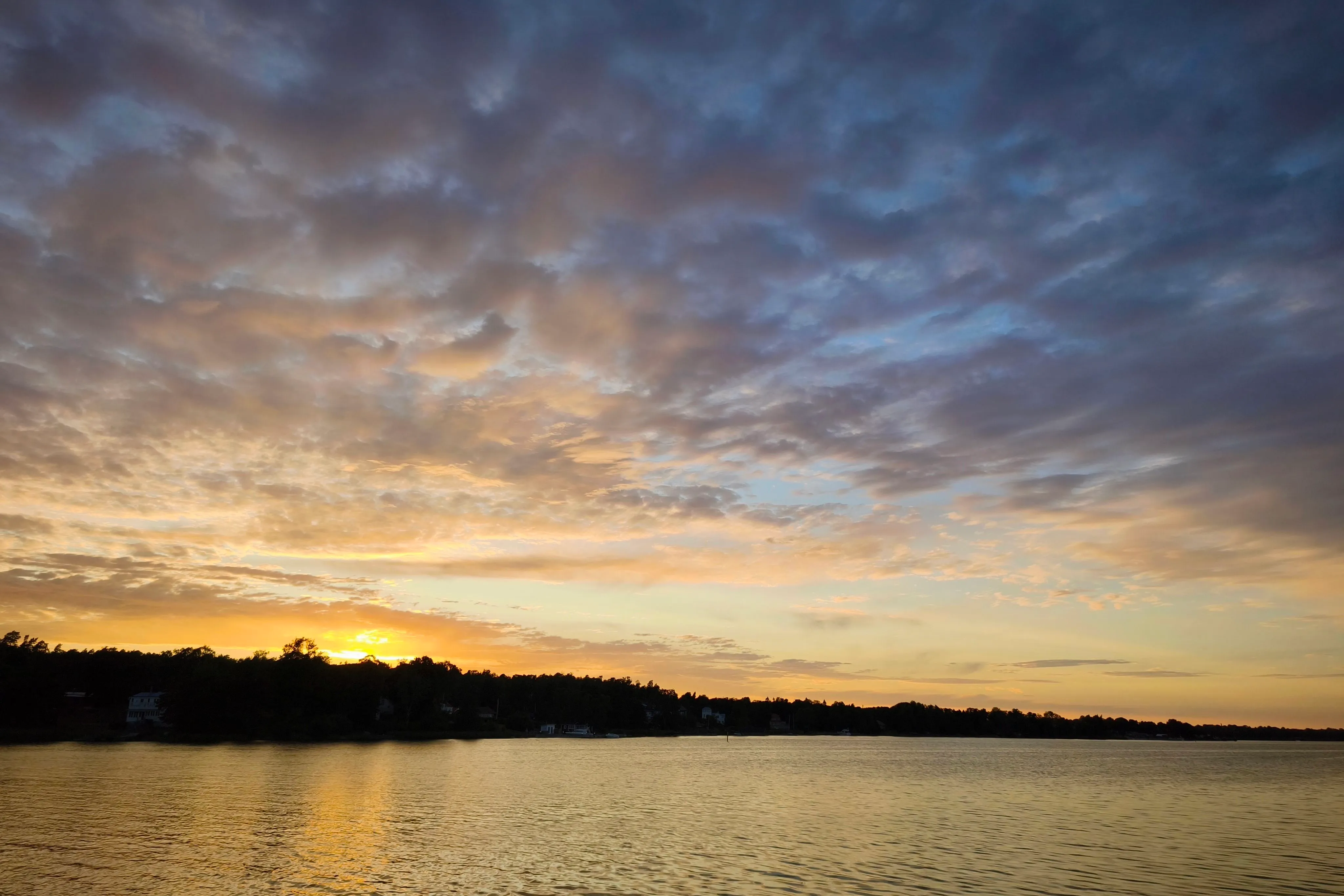 The sun goes down in Mariehamn, Åland.